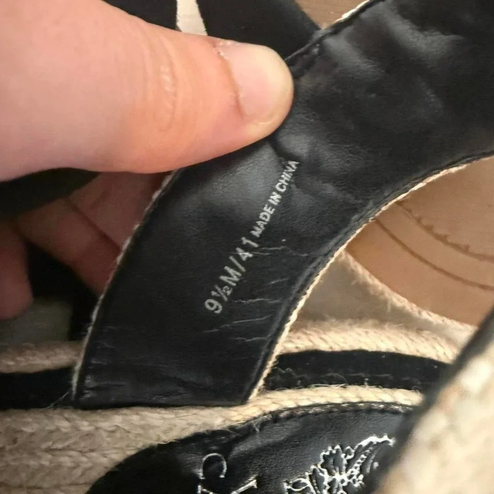 Vince Camuto black espadrille sandals Sz 9-5 #summer #flats